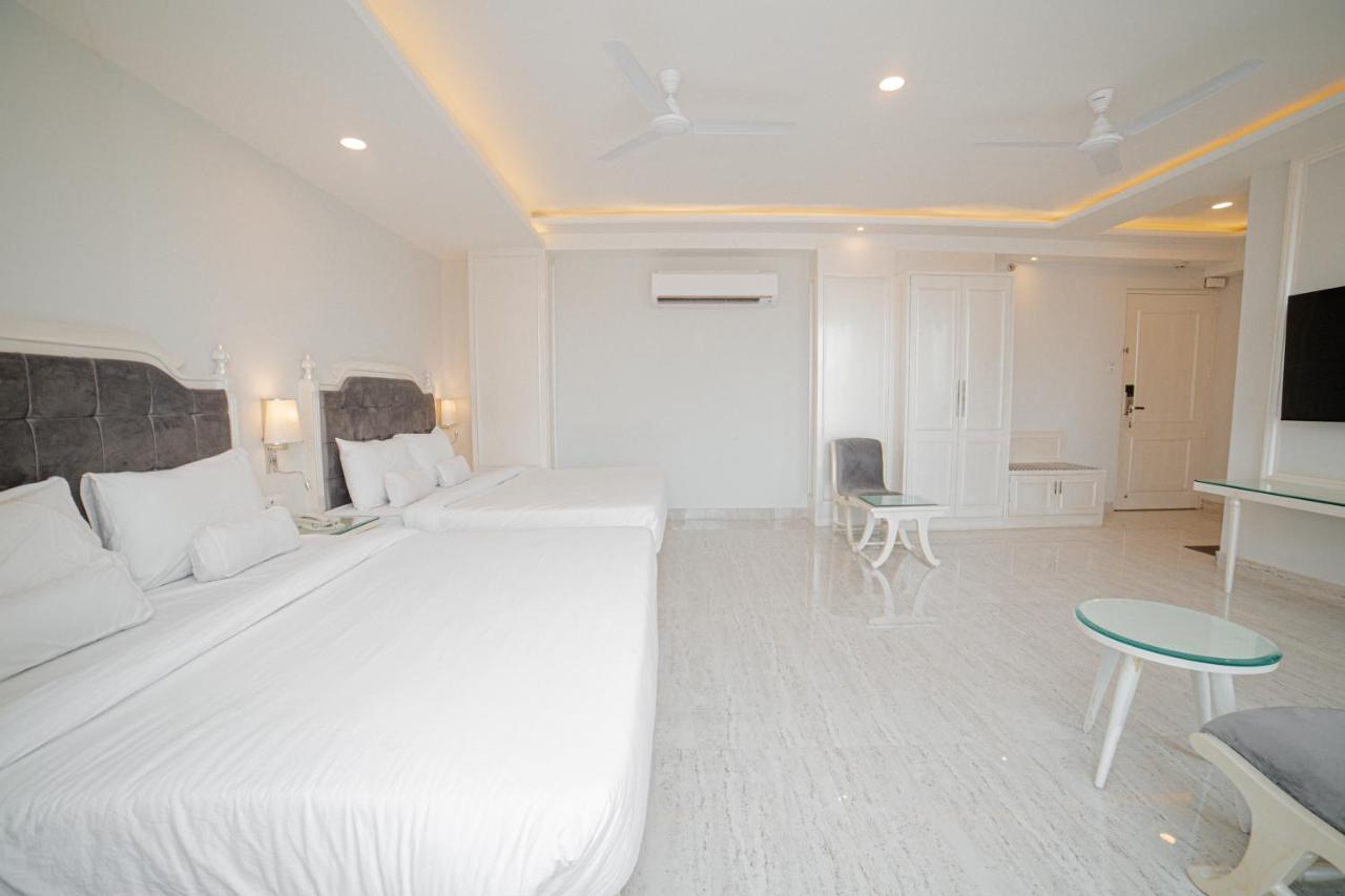 Pearl Courtyard Hotel Varanasi Ngoại thất bức ảnh
