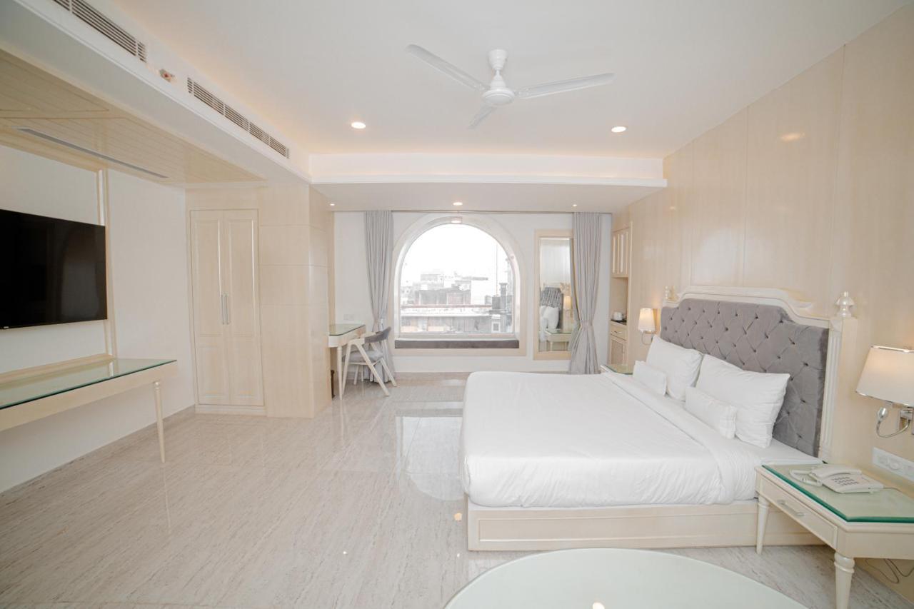 Pearl Courtyard Hotel Varanasi Ngoại thất bức ảnh