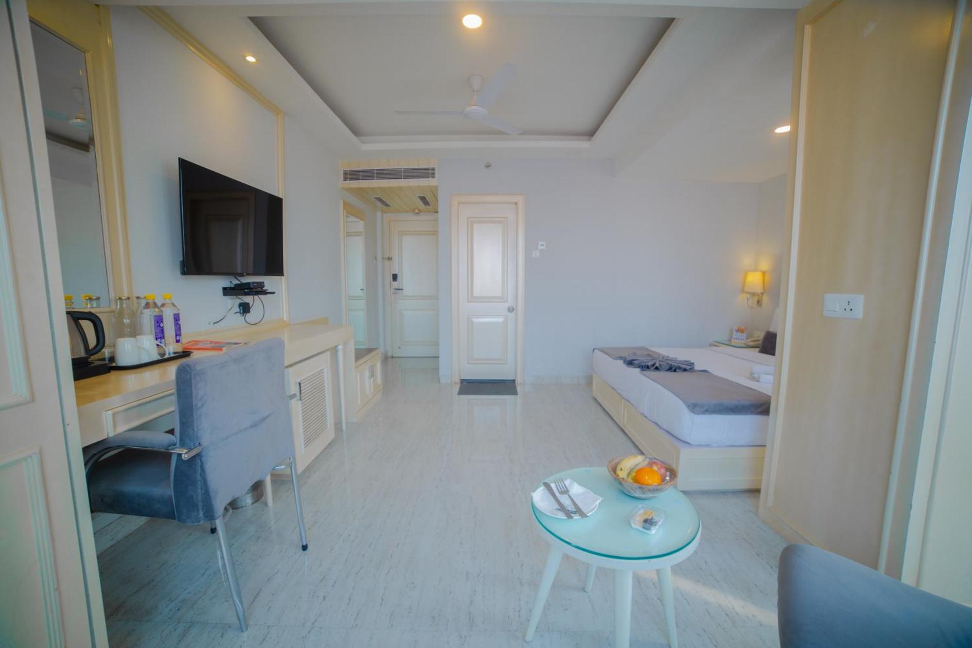 Pearl Courtyard Hotel Varanasi Ngoại thất bức ảnh