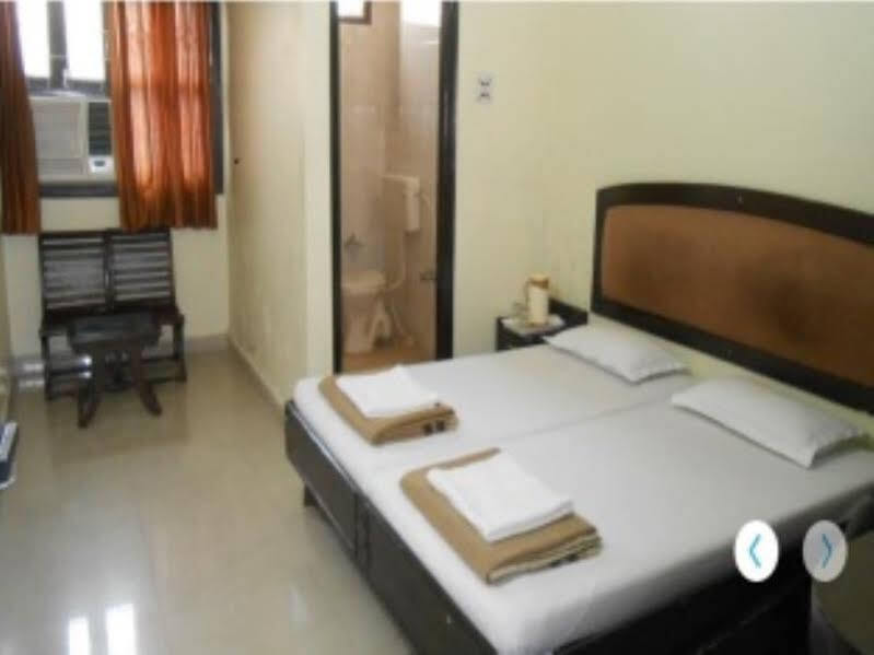 Pearl Courtyard Hotel Varanasi Ngoại thất bức ảnh